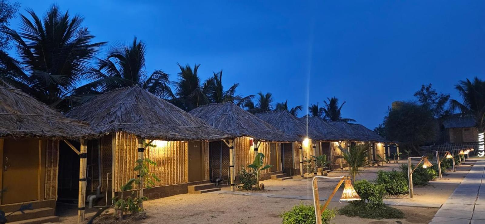 The King On The Rocks Resort Hampi Eksteriør billede